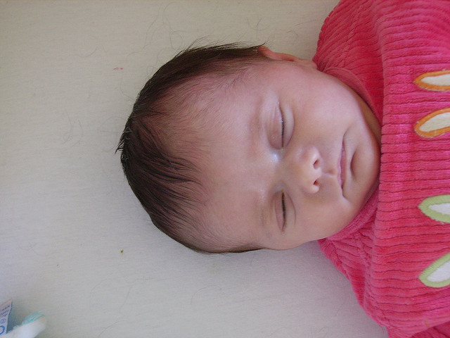 Padre puso a la venta a su hija de sólo un mes de vida en eBay: costaba unos $3.600.000