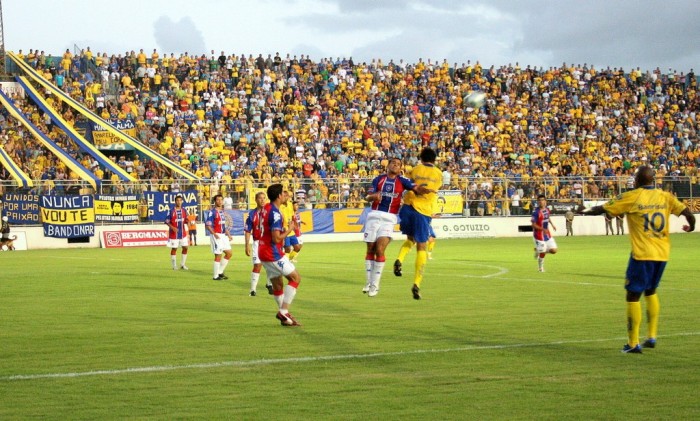 Par de jugadores protagonizan simulación simultánea y es un verdadero desastre