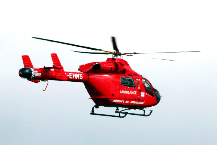 Dramático video captó cómo helicóptero se precipitó tras quedar atrapado en nube de polvo