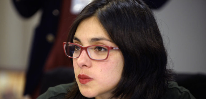 “Es fácil ser comunista y ganar $10 millones”: el round entre García y Cariola en discusión de reajuste