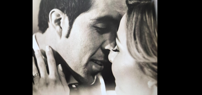 El amoroso mensaje de Carla Pardo a Claudio Bravo tras grave error en la Champions