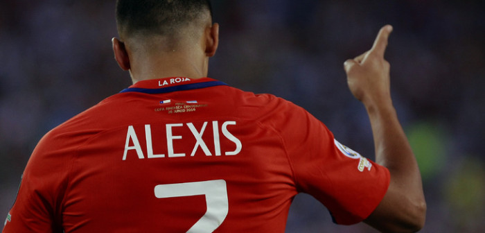 Alexis Sánchez enternece a fans en Instagram junto a sobrinos listos para Halloween