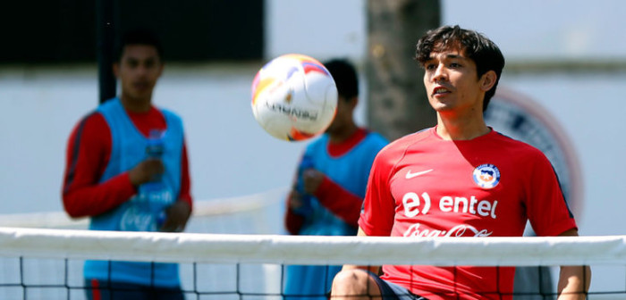 Entre aplausos: Matías Fernández entrenó por primera vez con el plantel del AC Milán