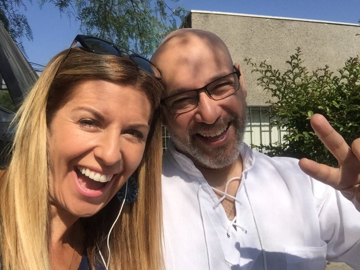 Coni Roberts sufrió incómodo impasse mientras cubría matrimonio de Salfate