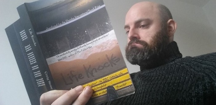 Ex hombre sin hogar explica cómo pasó de dormir en la calle a convertirse en escritor