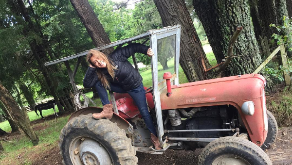 ¡Seca! Carolina Arregui saca aplausos tras lucirse en difícil juego junto a sus hijos