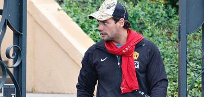 Chilenos elogian labor de Cristián De la Fuente junto a Bomberos en combate de incendios