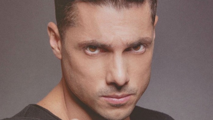 La transformación del actor de 'Lola'  Jorge Alberti para nuevo video de Don Omar