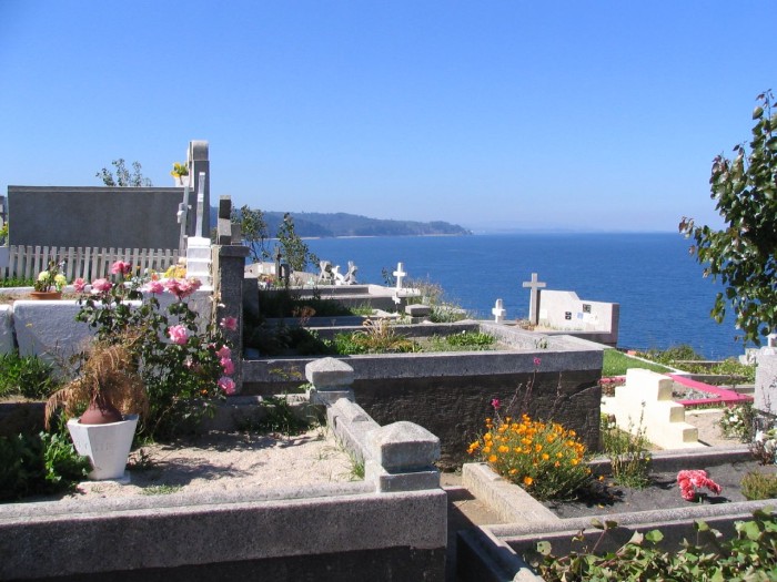 Reportero gráfico de medio de Chillán se quitó la vida en cementerio de Tomé