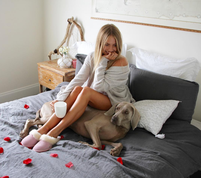 Elyse Knowles | Instagram