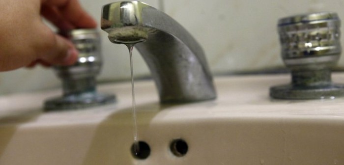 Essbio anuncia corte de suministro en Concepción, Talcahuano y Hualpén por rotura de tubería