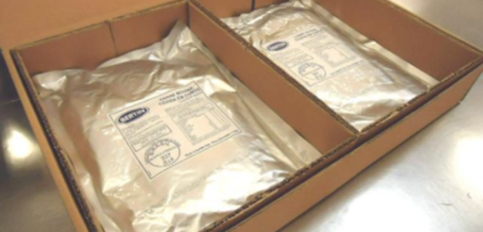 Donan 11 mil raciones de comida parecidas a las de astronautas para afectados por incendios