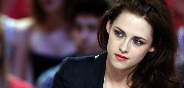 Kristen Stewart sorprende con osada sesión fotográfica semidesnuda