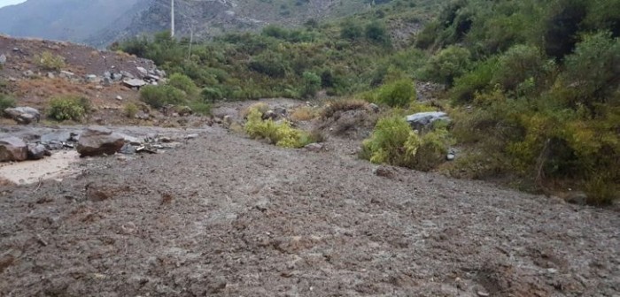 Declaran Alerta Amarilla para 8 comunas de la región Metropolitana por riesgo de aluviones