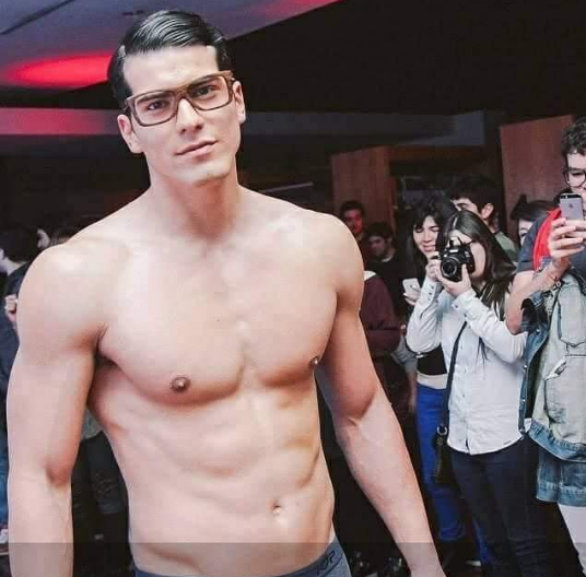 Así lucía el modelo Ignacio Lastra de 'Doble Tentación' durante su niñez