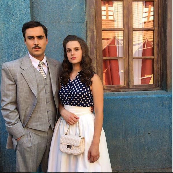 Araya y Oyarzún | Mega