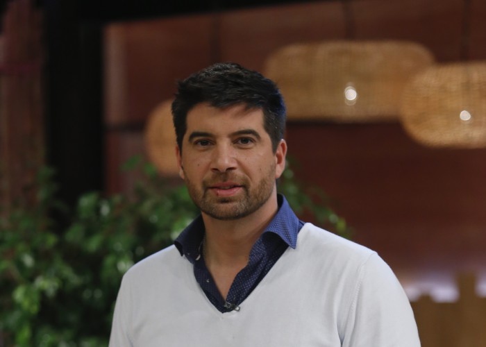 Mario Velasco presentó a su nueva y guapa polola en redes sociales