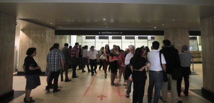 La historia del hombre que recibió $2 millones de más al retirar dinero de un banco