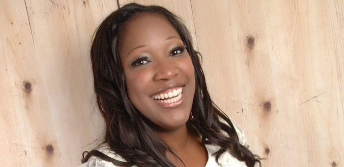 Madre falleció a segundos de dar a luz a su hija por extraña reacción alérgica