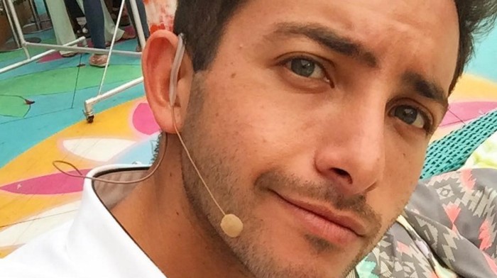 Las sentidas palabras de Hugo Valencia tras salida del Director de 'Bienvenidos'