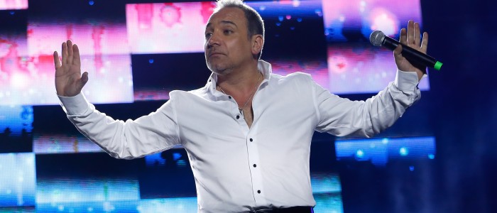 Con gracioso meme Luis Jara tomó la decisión de autotrolearse