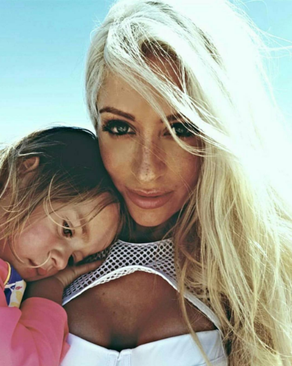 Simone Gately | Instagram