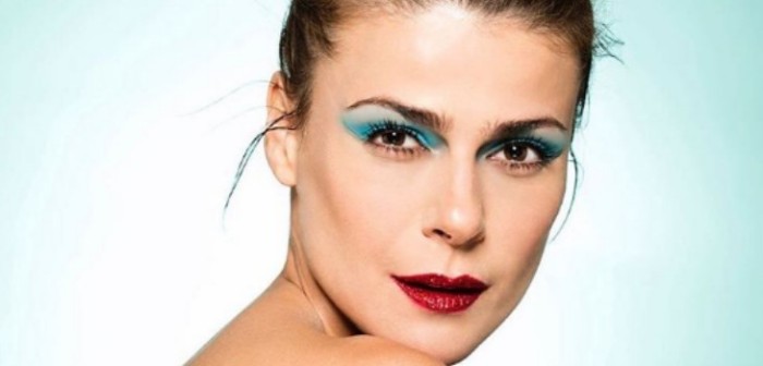 Tonka Tomicic se lució con look al estilo del 'Gran Gatsby': se robó miradas de seguidores