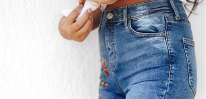 'Extraño' vestido está revolucionando Internet por sobrepasar todos los límites de la moda