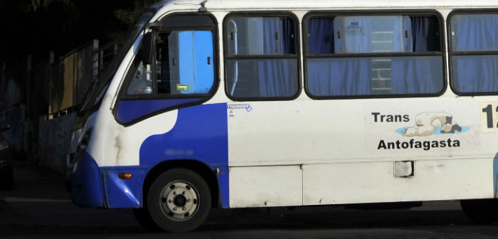 La violenta e indignante imagen en micro de Antofagasta que se viraliza en redes sociales
