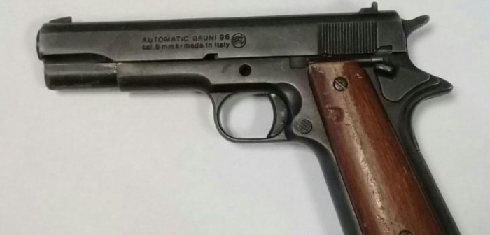 Por apuntar con su arma y amenazar de muerte a carabinero fue detenido sujeto en Boca Sur