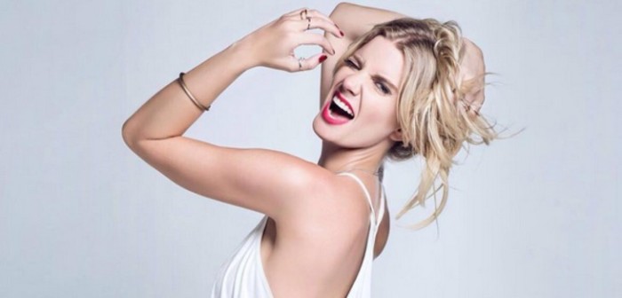 Javiera Acevedo realizó íntima confesión sexual en programa de trasnoche de UCV-TV