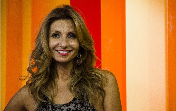 Maca Venegas aprendió a ser diestra tras sufrir accidente doméstico