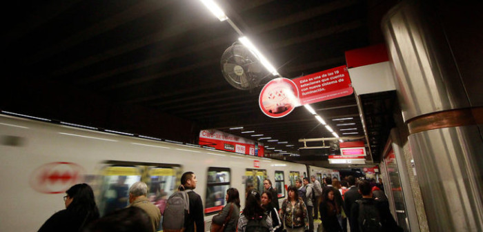 Condenan a 18 años de cárcel a hombre que violó a joven: la secuestró en Metro de Santiago