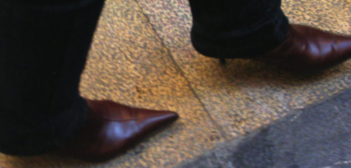 Cuatro detenidos por robo a Calzados Beba en La Reina: sustrajeron zapatos sin su par