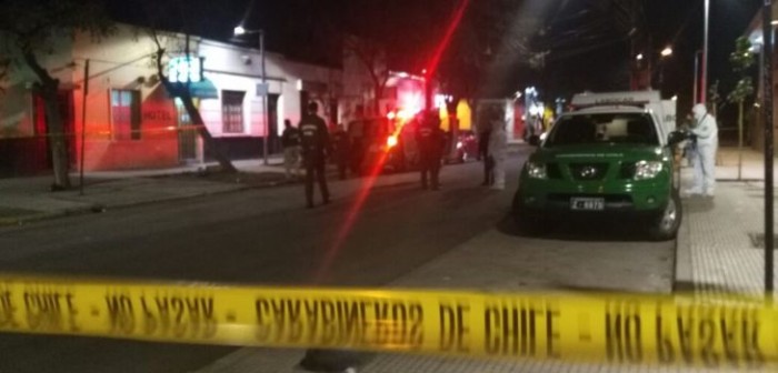 Por múltiples heridas cortopunzantes muere hombre en Estación Central: Sospechoso detenido