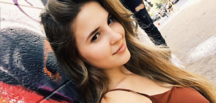 ¡Colegiala! Belén Soto comparte imagen de cómo lucirá en nueva teleserie de TVN