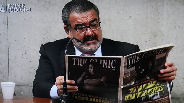 Luksic pierde miles de millones tras venta del Banco Popular Español en 750 pesos chilenos