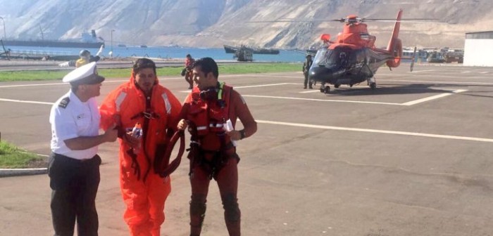 Rescatan a tres pescadores luego de pasar cinco días a la deriva en las costas de Iquique