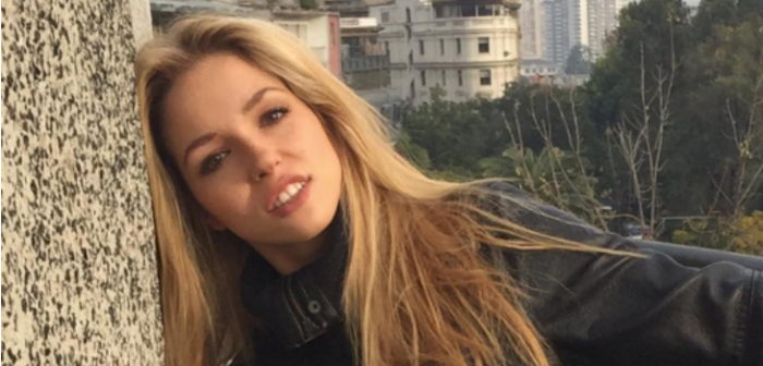 Nicole Block se lució en los Premios Pulsar junto a su prometido Juan Cristóbal Meza