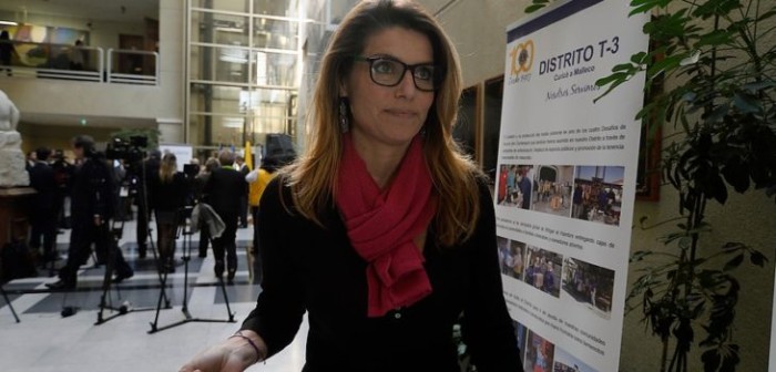 Sin lesiones resultó diputada Andrea Molina tras sufrir accidente vehicular