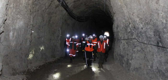 Familias de mineros de Chile Chico critican al Gobierno: 