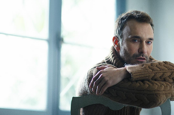 El desgarrador testimonio de Jordi Castell: reveló la brutalidad de su padrastro