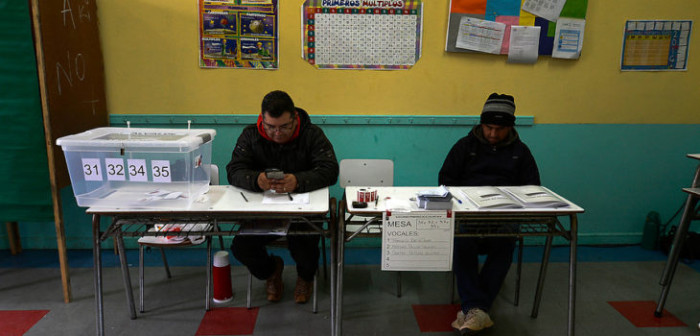 ¿Podrán los vocales de mesa ver la final entre Chile y Alemania por Copa Confederaciones?