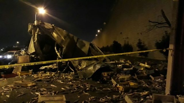 Dos muertos al desbarrancar camión en avenida El Pescador de Talcahuano