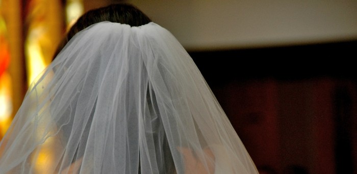 No lo soportó: Mujer se suicidó tras ser obligada a someterse a 3 test de virginidad