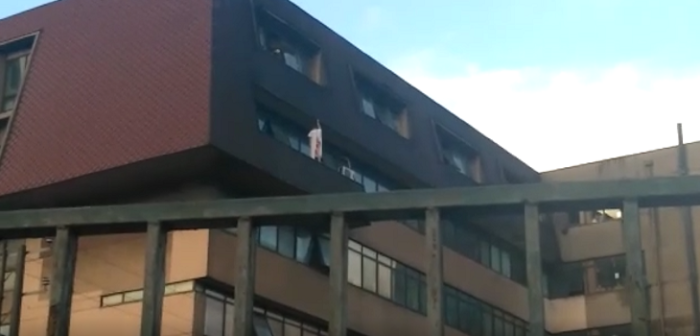 Realizan amplio operativo por hombre que amenazó con suicidarse en hospital de Valdivia