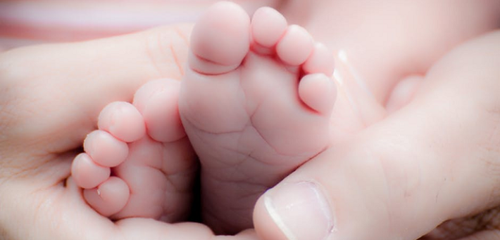 ¡Ahora tienen 6 hijos!  Jóvenes maulinos se convirtieron en padres de trillizos