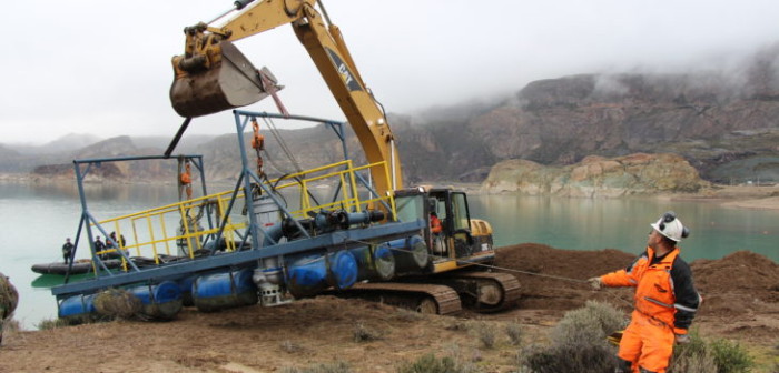 Mineros atrapados: Tres operaciones simultáneas apoyan el sondeo de submarino remoto