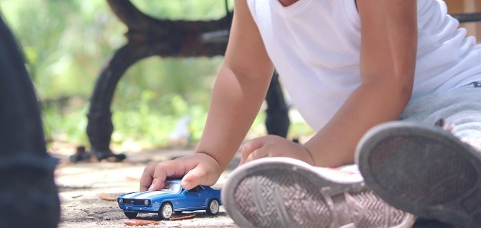 Londres: La insólita razón por la que un padrastro golpeó hasta la muerte a niño de 5 años