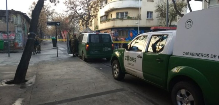 Un muerto y un herido tras asalto a funcionario de la PDI y su pareja en Barrio Yungay